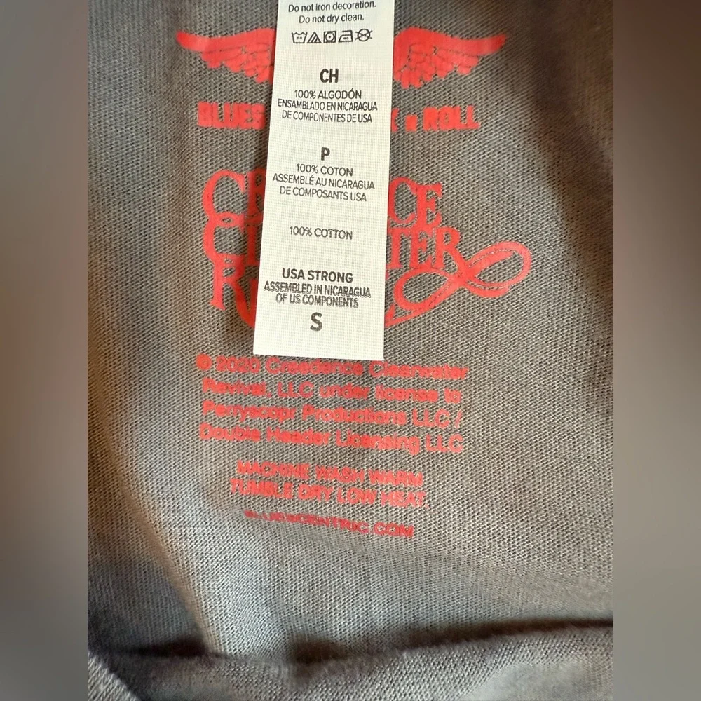 Creedence Clearwater Revival SMALL Short Sleeve Gray Band Graphic Tee CCR - Picture 7 of 9